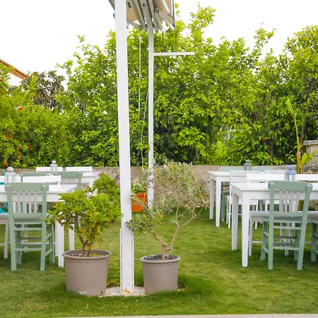 Elda Koeyici Hotel Alaçatı